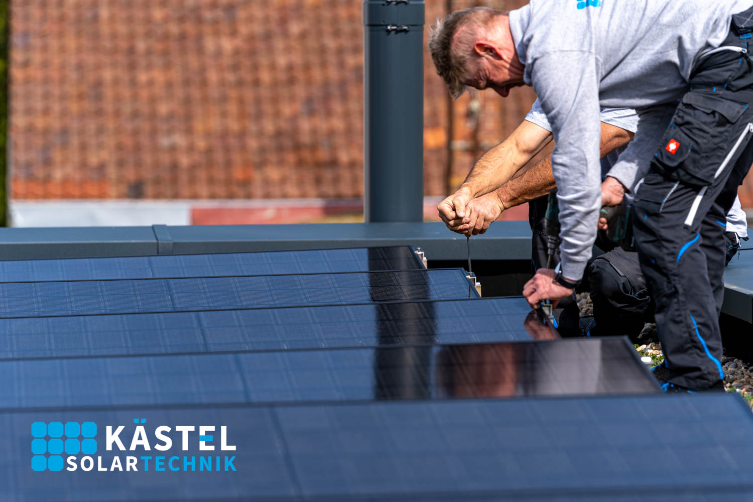 images/galerie/pv-anlagen/flachdach/pv-anlage-flachdach-montage-solartechnik-kaestel-speyer-27.jpg#joomlaImage://local-images/galerie/pv-anlagen/flachdach/pv-anlage-flachdach-montage-solartechnik-kaestel-speyer-27.jpg?width=1500&height=1000