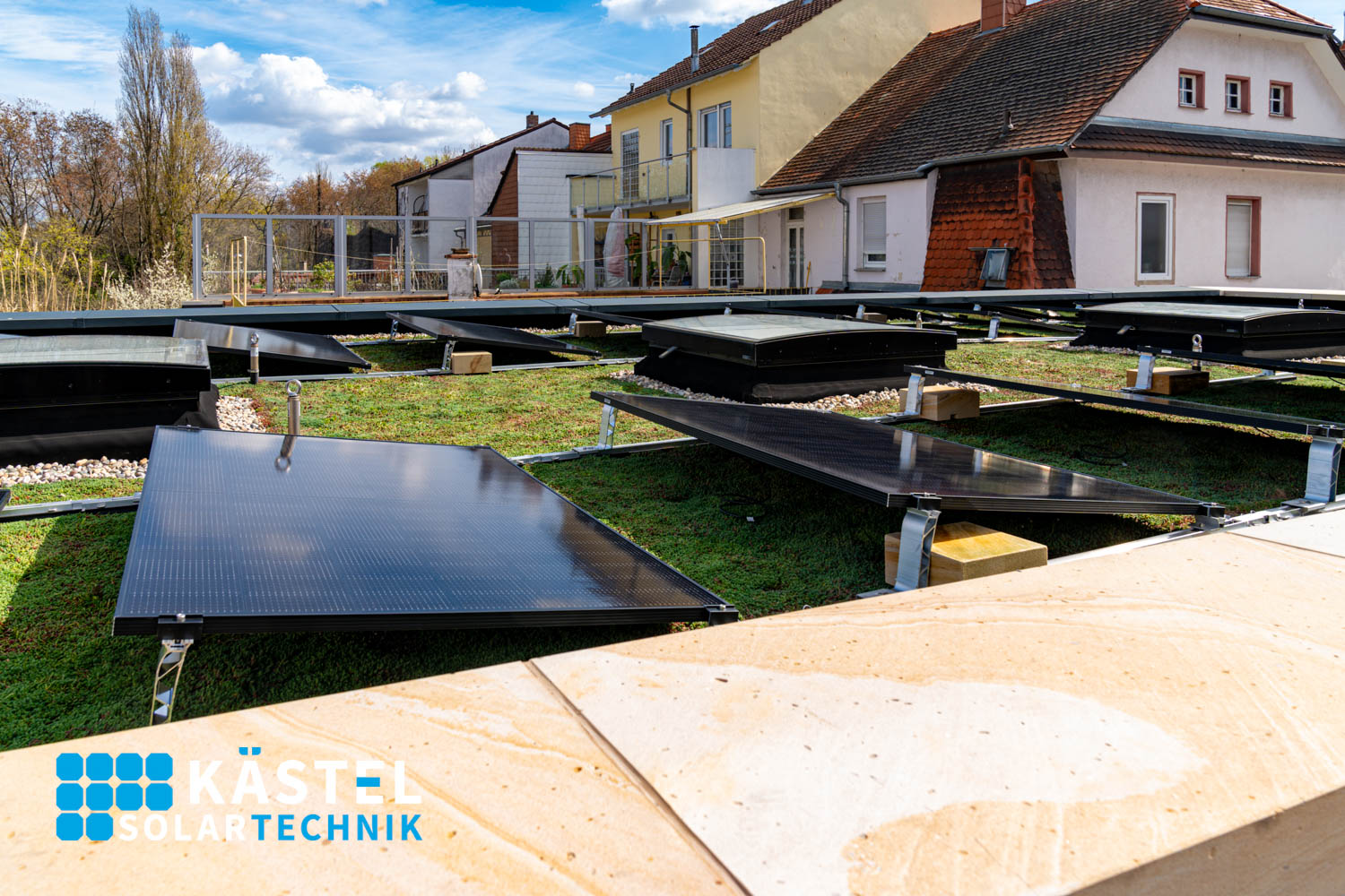 images/galerie/pv-anlagen/flachdach/pv-anlage-flachdach-montage-solartechnik-kaestel-speyer-51.jpg#joomlaImage://local-images/galerie/pv-anlagen/flachdach/pv-anlage-flachdach-montage-solartechnik-kaestel-speyer-51.jpg?width=1500&height=1000